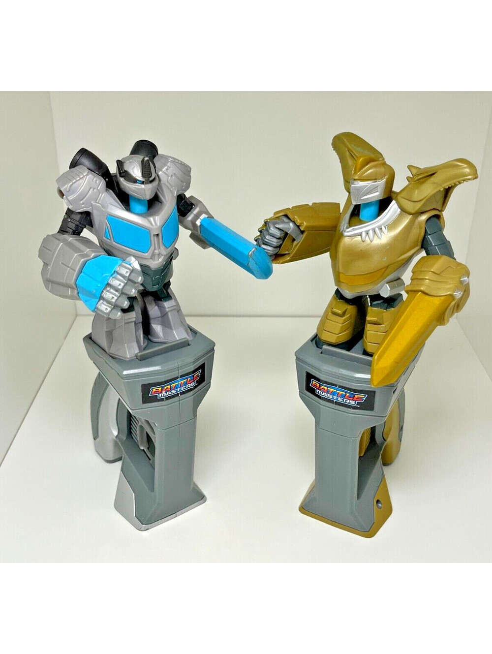 Transformers BATTLE MASTERS Fight Robots Sock 'em Toys Hasbro 2013 Lot of 2